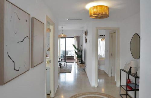 Elegance and luxury with a pool in Miraflores Golf - CASA GOLF RIVIERA PARK 3 2 E - Photo 8