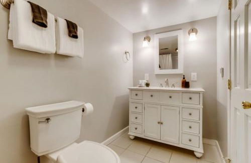 The Bonsai Bungalow With A Hot Tub And A Game Room - Foto 19