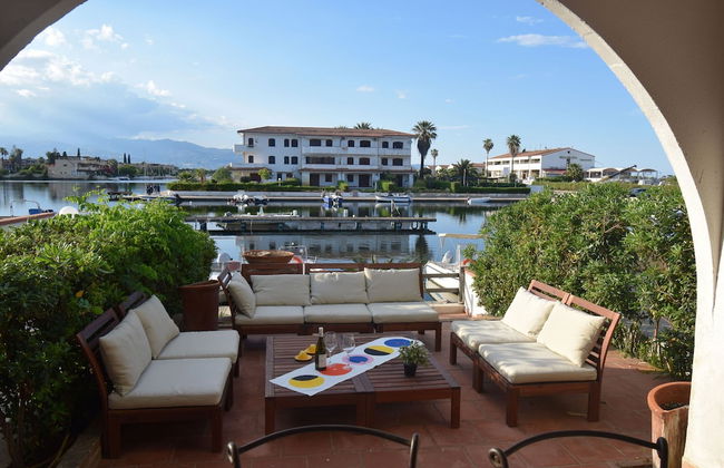 Villa in Cassano all'Ionio with garden - Photo 12