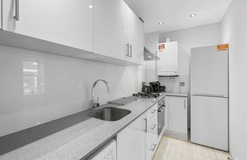 Perfectly Located 2BR Apartment in Balham - Foto 5