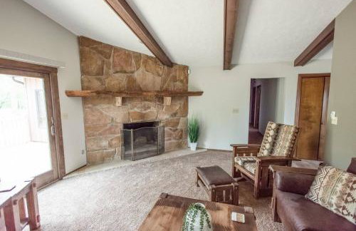 Sherwood Forest Park- 6BD/3BA on Private Ohio Land - Foto 12