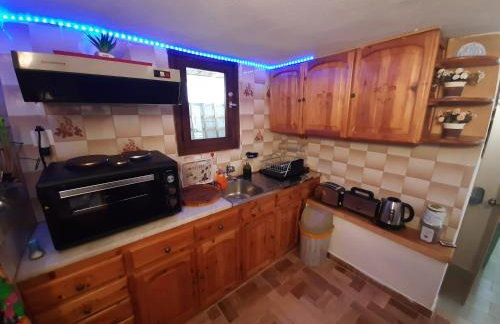 Chiona΄s Apartments by the Sea - Photo 24