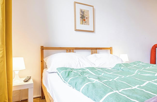 Cozy Room Near U6 Dresdner Subway Line - Foto 13