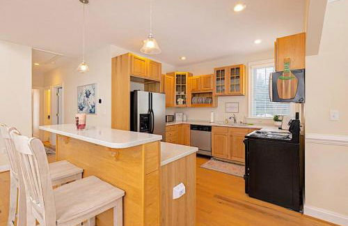 Stoney Creek Cottage Wintergreen w EV Charger - Foto 78