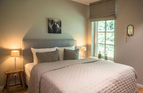 Nature Escape Apartment With Private Lake - Photo 5