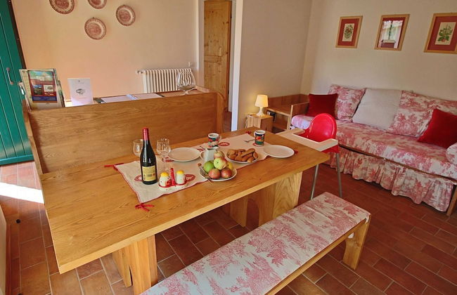 Cottage in Montelabbate With Pool & Forest - Foto 24