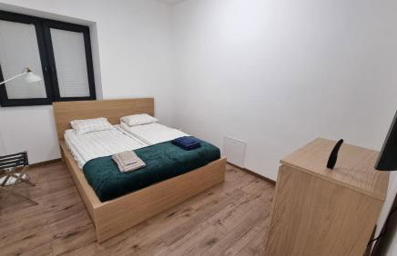 Przestronny Luksusowy Apartament, Klimatyzacja, Duży Parking, Zameldowanie 24h, 2 sypialnie, salon, kuchnia, pralnia, monitoring, 95mkw - Foto 4