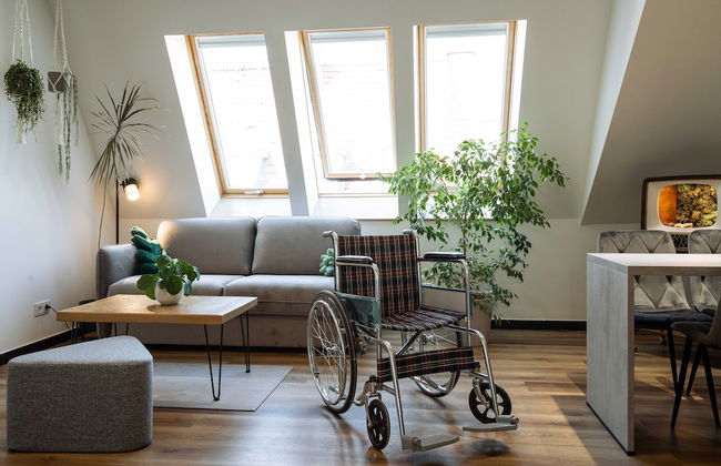 Urban Jungle Apartments - Photo 52