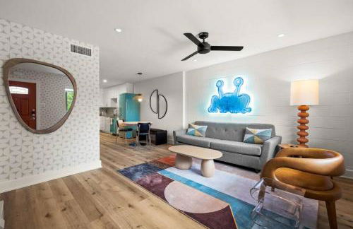 SoCo-a-Go-Go - Photo 9