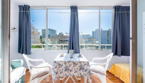 Spacious apartment with Pool, 3 min from the BEACH - Photo 3