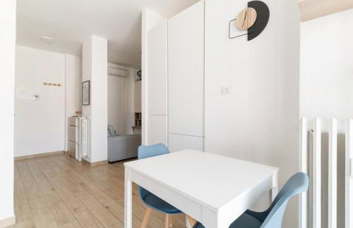 GuestHost - Naviglio Grande Bright Apartment - Foto 9