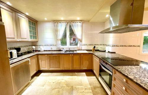 Confortable Chalet con piscina - Foto 9