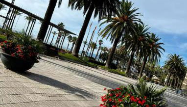 Apartman Leoni 1 linea - Foto 1