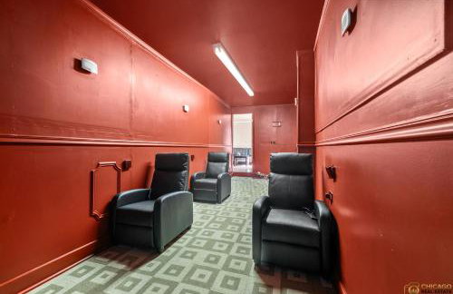 Cozy Evanston Villa with cinema and massage sofa - Foto 32