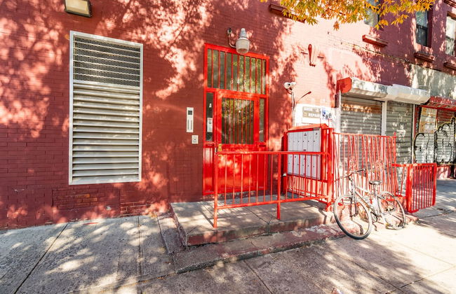 Furnished Empire Blvd Guest House - Photo 55