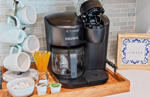 Beachfront oasis! Hot tub, gameroom, double deck!! - Foto 15