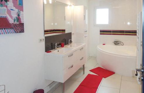 Cozy Home In Ginestas With Wifi - Foto 18