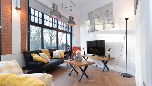 Jewellery Quarter | Luxury Living – Sleeps 8 - Photo 2