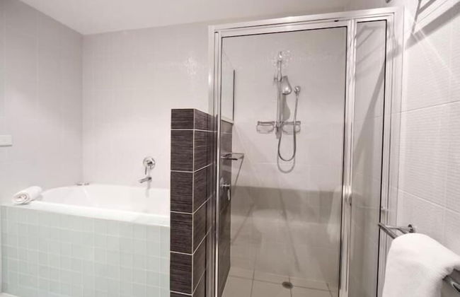 Altitude Apartments - Photo 22