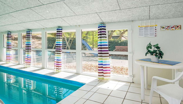 Bright Holiday Home in Glesborg near Beach - Foto 4, Piscina