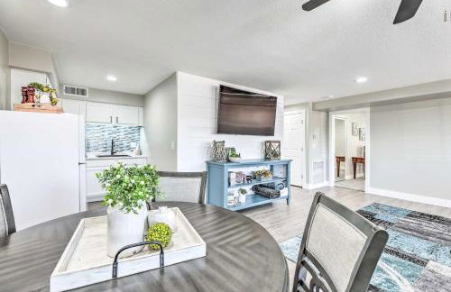 2 Mi to Dtwn Gilbert! Snowbird Escape with Pool - Foto 10