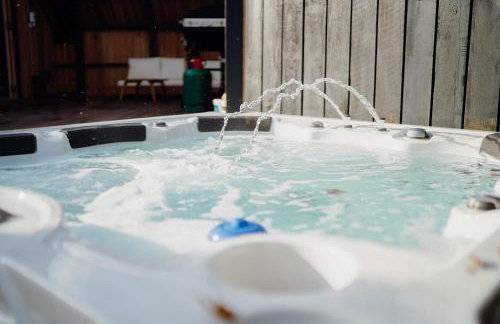 Beavers Lodge. Luxury Property with Hot Tub - Foto 3