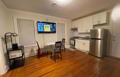 Entire Cozy 1BR Apartment in heart of Queens L - Foto 1