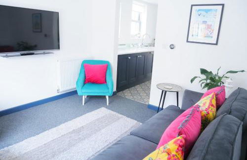 New street Luxury town house in the centre of Holt with free PARKING for one car - Foto 7