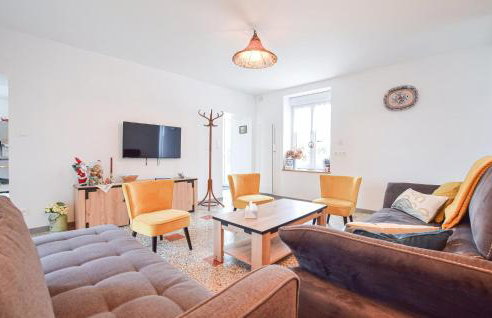 3 Bedroom Nice Home In Saint-Marcouf - Foto 3