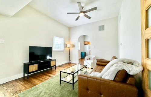 Trojan Hideaway on First Street - Foto 2