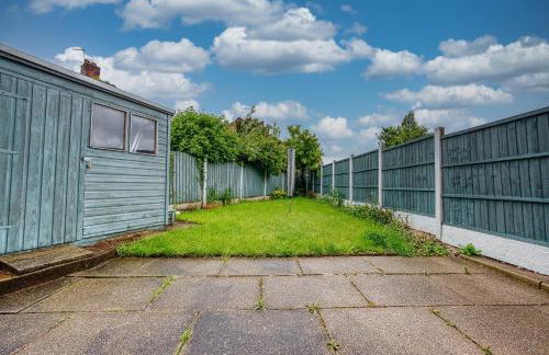 Modern 3 Bedroom 2 Bath House with Parking, Wednesbury, Birmingham - Foto 57