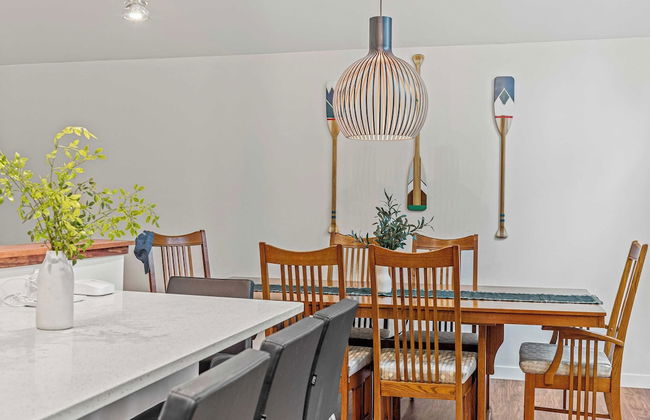 Happy Trails Chalet by Avantstay Sauna + Deck, Private Community Beach Access - Foto 30