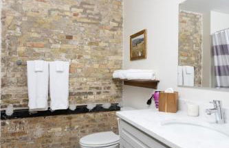 Brewery District Luxe 2BR Near Fiserv with Parking - Foto 10