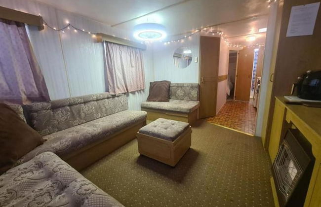 Cozy Cardiff Cabin Retreat Sleeps 6 by Aimee - Foto 12