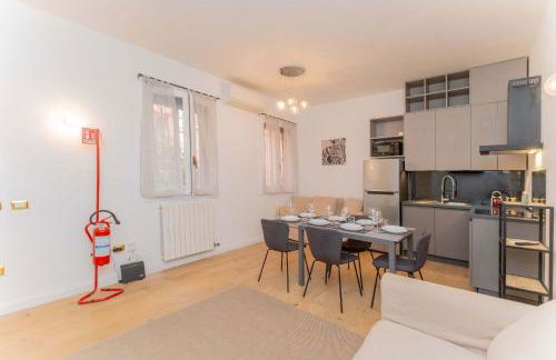 New Exclusive Apartment FONDAZIONE PRADA Tram to Duomo - Foto 23