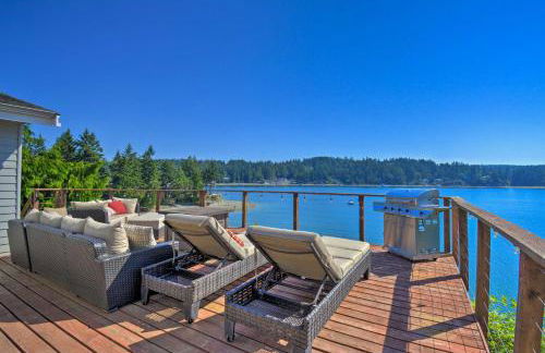 Waterfront Gig Harbor Home with Furnished Deck - Foto 1