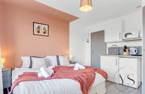 Bright 2D Studio in Longton Near Alton Towers with Smart TV and Self Check-In - Foto 6