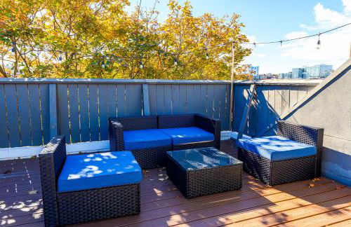 Modern 3BR Townhouse with Private Rooftop & Parking Minutes to NYC - Foto 49
