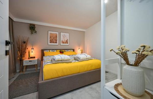Gorgeous Home In Luzan Biskupecki With Sauna - Foto 6
