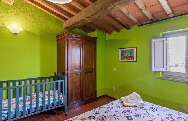 Rustic Holiday Home in Citta di Castello With Swimming Pool - Photo 15