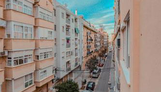 Cabanal Beach House - 10 min to ocean , FastWifi , SmartTV, AC - Foto 3