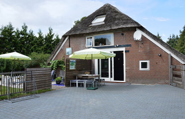 Beautiful Farmhouse in Wapse With Fenced Garden - Foto 1