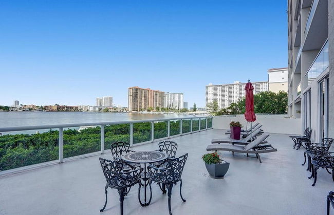 Le Petit Italie Water View 2 2 With Pool - Foto 58