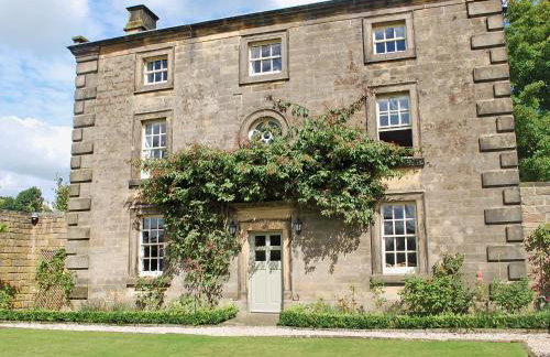 Bradley Hall - Foto 1