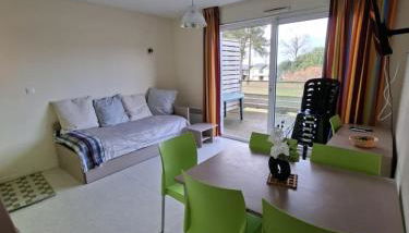 Fully equipped Poussin 12 cottage - Foto 3