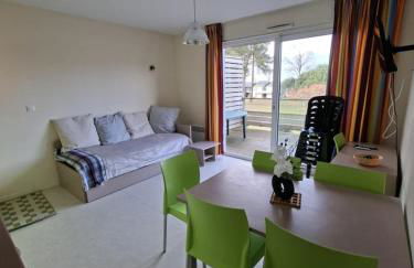 Fully equipped Poussin 12 cottage - Foto 3