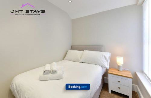 premium Offer for Extended Stays by JMT Stays l Swansea Short Lets and Serviced l With Private Parking - Foto 4