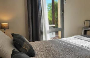 Côté Golf, bel appartement RDC avec terrasses dans Golf, piscine, tennis, à 5mn de l'Isle sur la Sorgue - Foto 13