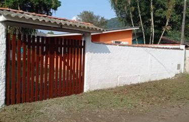 Casinha Perequê-Acú 600m / praia - Foto 2