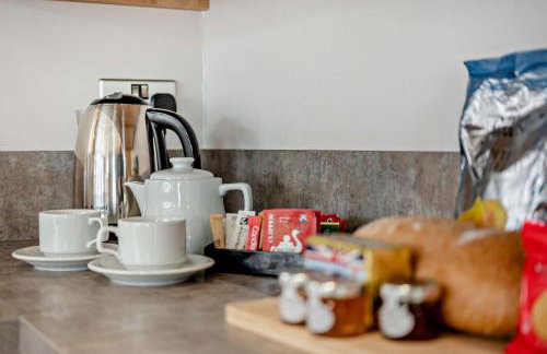 Vivian Lodge 2 Bedroom New Forest Holiday Home Hoburne Bashley - Foto 17